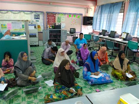 Seramai 140 orang murid terlibat dalam perkhemahan. -Unit ICT Sekolah Kebangsaan Tengku Bariah-