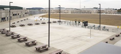 The prison has a staff of 1,242 and an annual operating budget of $157 million. Mule Creek State Prison Infill Complex - Kitchell