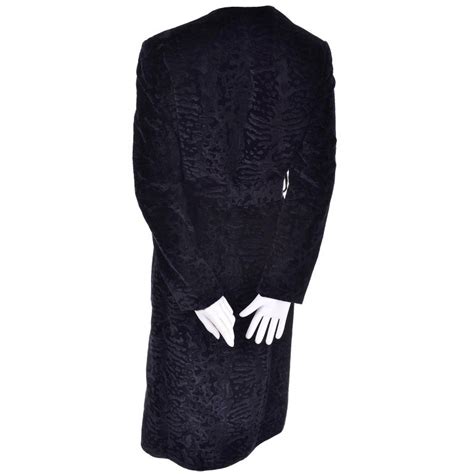 Bill Blass Vintage Coat In Black Flocked Velvet With Pockets And Belt