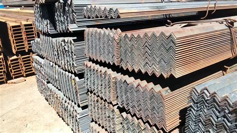 Angle Steel Astm A36 A53 Q235 Q345 Carbon Equal Angle Steel Galvanized