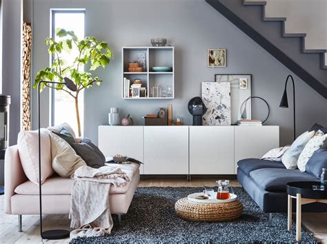 Ruang tamu menjadi komponen yang sangat penting dalam setiap rumah sebagai tempat menerima tamu dan banyak cara atau trik yang dapat anda lakukan agar dekorasi ruang tamu kecil dapat memenuhi kebutuhan serta 75 inspirasi ruang tamu minimalis indah. Inspirasi Ruang Tamu Minimalis Kecil Desain Tipe Rumah ...