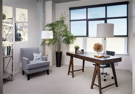 Here are some useful tips for those preparing to decorate or renovate their spaces, or simply trying to rearrange in the right way. Feng Shui Office (Tips For Maximizing Your Office Space ...