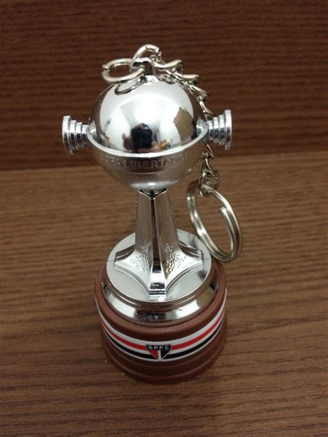Chegou a hora da fase de grupos da libertadores! Miniatura / Chaveiro Taça Libertadores América São Paulo ...
