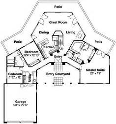 #garage #garageplans #architecture #houseplans #housedesign #homedesign #homedesigns #architecturalplans #newconstruction #floorplans. V Shaped House Plans | Floor Plans | Pinterest ...