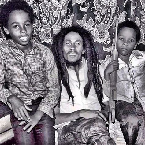 From punk and reggae to britpop and beyond: Ziggy, Stephen and Bob. | Bob marley pictures, Bob marley ...