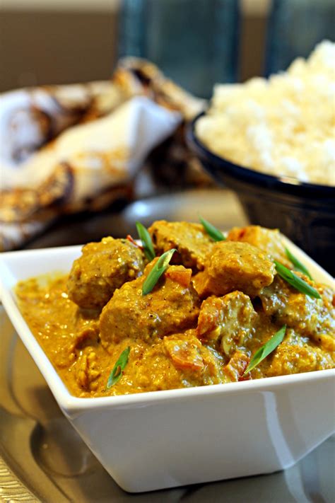 Indian Chicken Korma - The Wanderlust Kitchen