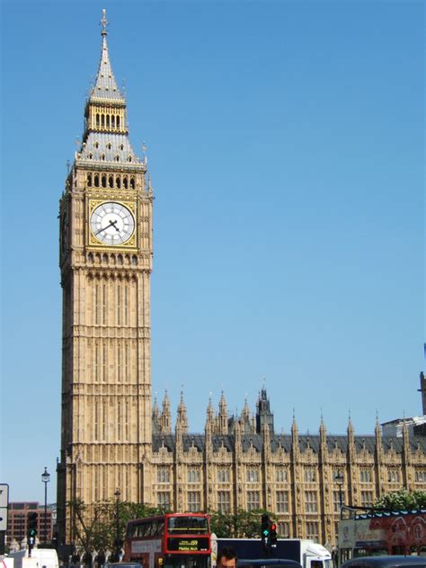 Warum muss am big ben gebaut werden? London - Meine Website