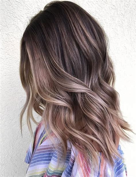 Representing the beauty of their hair color sometimes depends on individual to individual to these types of women. Fashionable hair colors spring-summer 2020-2021 - Page 4 ...