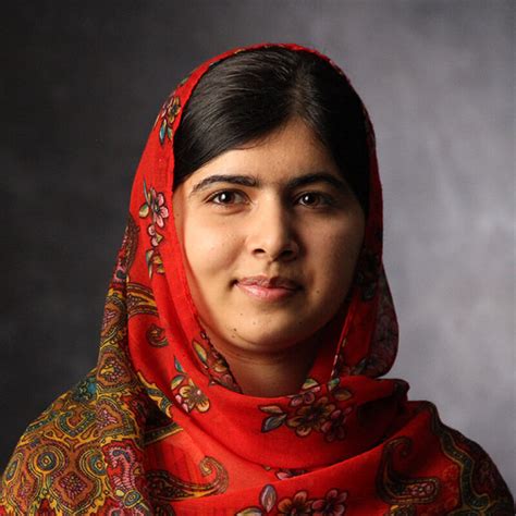 Malala Yousafzai Biography • Youngest Nobel Laureate