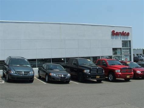 Herb Chambers Chrysler Jeep Dodge of Danvers car ...