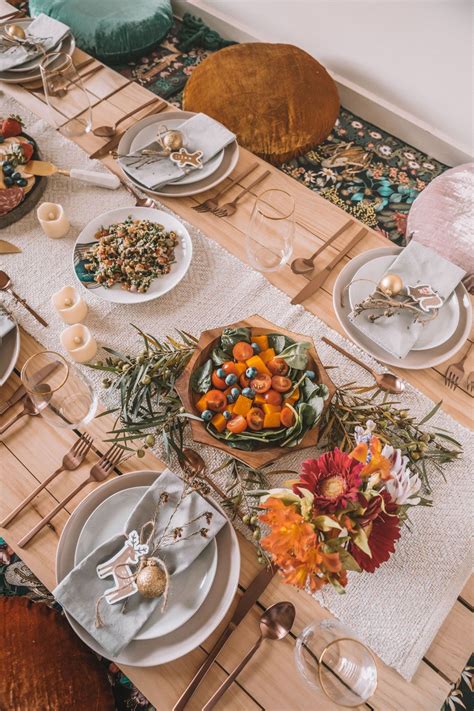 I enjoy hosting dinner parties because i love giving something back to my friends. How to host a Christmas dinner party - pallet picnic style ...