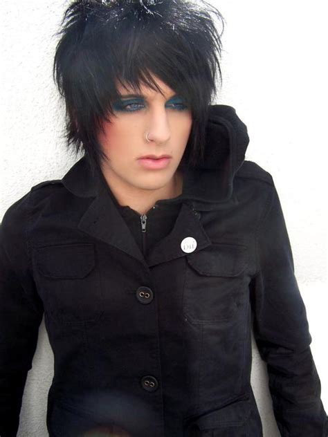 Emo Haircut And Hair Styles For Emo Boys Global Hairstyles