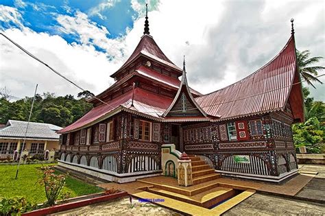 Jika kamu menemukan candi lain yang menarik dan cantik saat berkunjung ke mojokerto, silakan tambahkan di kolom komentar. Wisata Religi Ke Masjid Tertua di Padang Panjang Masjid ...