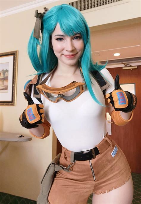 Enji Night Has Just Released Her Sexy Cosplay As Bunny Bulma From