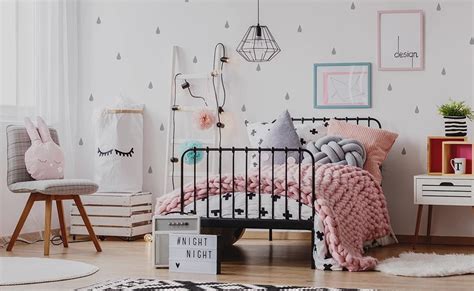 Jika kamar tidur terasa nyaman, maka tidur kita pun akan nyenyak. Inspirasi Kamar Tidur Fancy untuk Cewek yang Doyan Mager ...