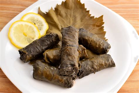How To Make Dolma Grape Leaves Roll 6 Steps With Pictures