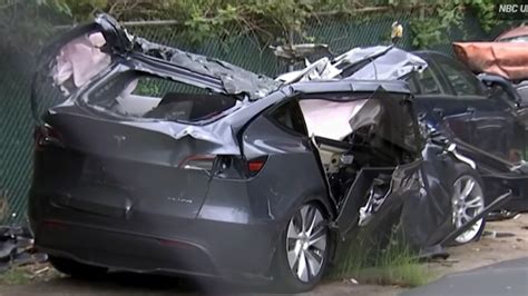 Tesla Was Running On Autopilot Moments Before Deadly Virginia Crash Nbc4 Washington
