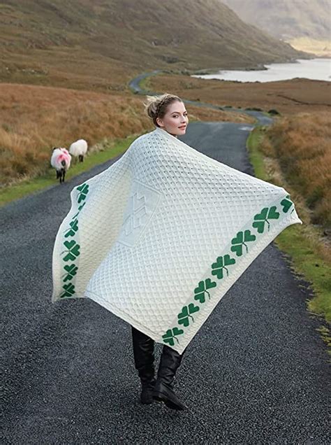 Aran Shamrock Irish Throw Blanket 100 Merino Wool Cable Knitted 58 X