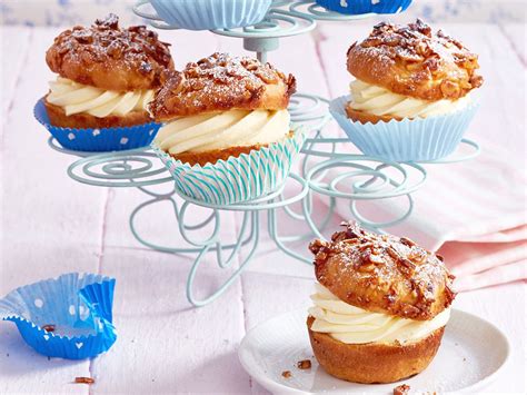 Weitere ideen zu kleiner kuchen, muffins, kuchen. Muffins - Rezepte für kleine Kuchen in Bestform | LECKER ...