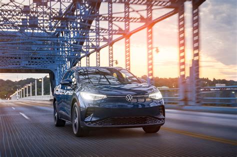 Explore Drive And Order Your Id4 Canadas Number 1 Vw Ev Dealer