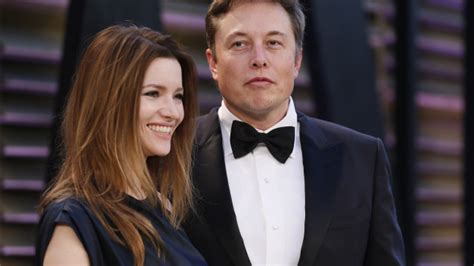 Or is this a moon & shoulders pattern forming. Tesla-Chef Elon Musk: Die 150-Prozent-Scheidung - CHIP