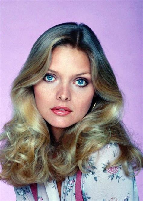 Celebrity Magazines Michelle Pfeiffer Look At You Celebrities Female
