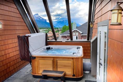 Vrbo Canmore 8 Amazing Places To Stay With Hot Tub Pool Cabins