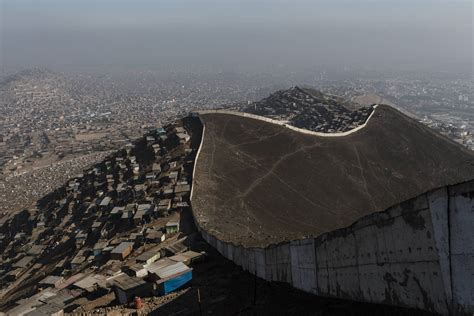 Peru Justiça Manda Destruir Muro Da Vergonha Em Lima 30122022