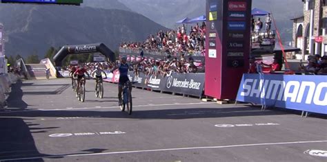 Increíble Victoria De Jolanda Neff En El Short Track De La Copa Del Mundo De Vallnord 2019