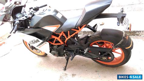 Onroad and gst price, specs, exact mileage, features, colours, pictures, user reviews and all details of ktm rc 390 motorcycle. Used 2015 model KTM RC 390 for sale in Bangalore. ID ...