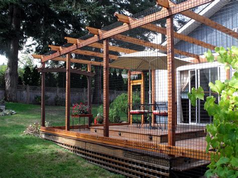 Advantages and disadvantages of screen rooms, three season rooms, four season rooms and solariums. Pin by Shelley Hardwick on Cat enclosures (for other ...