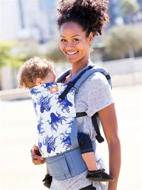 Baby Carriers 101 Baby Carrier And Sling Basics Carry Me Away