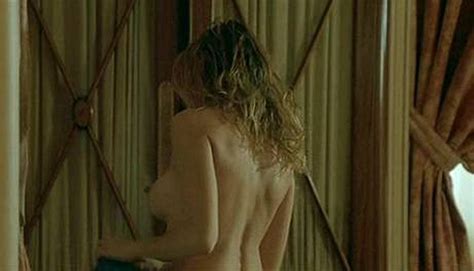 Emmanuelle Béart Nude Pics Página 4