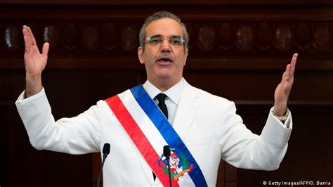 luis abinader tomó posesión como nuevo presidente de la república dominicana destacados dw