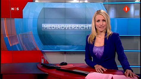Het nos journaal geldt al sinds jaar en dag als nederlands bekendste nieuwsprogramma. Dionne Stax: Nieuwe NOS Journaal presentatrice Dionne Stax ...
