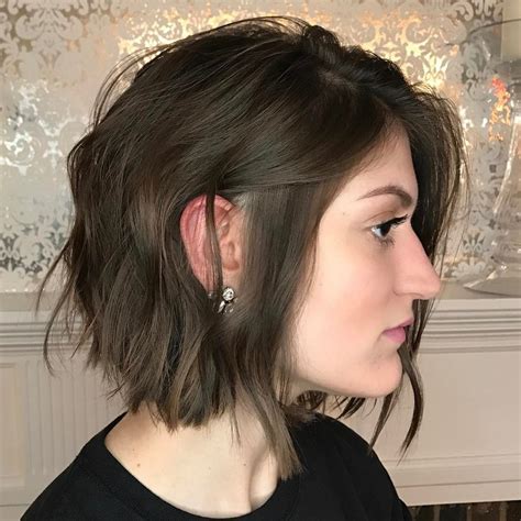 10+ low maintenance haircuts for thick wavy hair