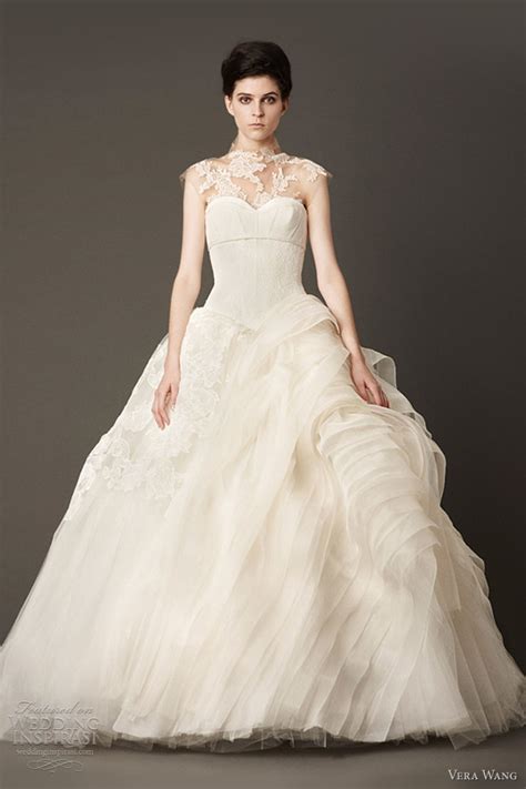 Vera Wang Wedding Dresses Fall 2013 Wedding Inspirasi