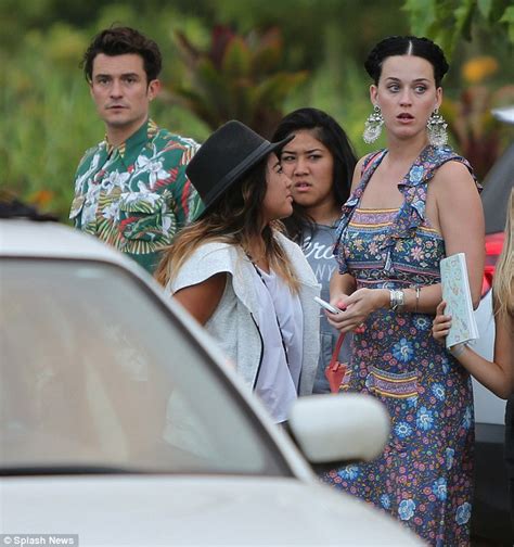 Katy perry and orlando bloom just welcomed their first child together. Katy Perry and Orlando Bloom Pack on the PDA as They Vacay ...