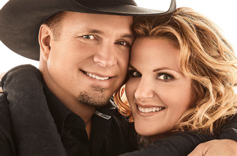 Garth Brooks And The Story Behind His Two Marriages