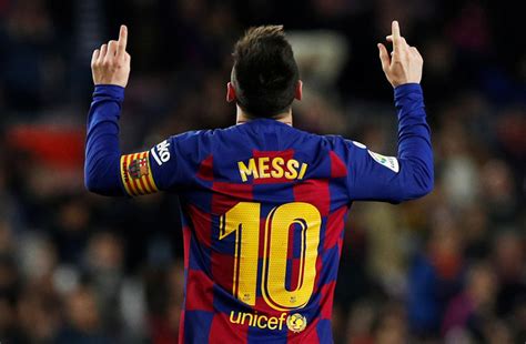 Por qué lionel messi aún no recibió una propuesta de renovación de barcelona el contrato del rosarino se termina a fin de mes; 10 Jugadores de Fútbol mejor pagados del Mundo en 2020 ...
