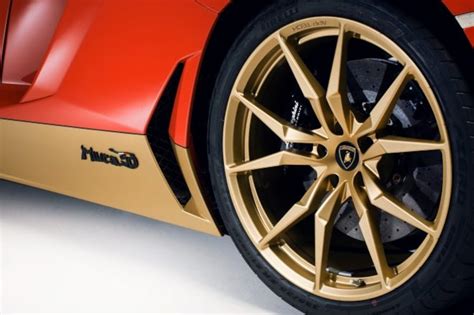 Lamborghini Celebrates 50 Years Of The Miura With Special Aventador
