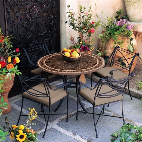 This Iron Mosaic Patio Set Is Perfect For An Outdoor Tuscany Style