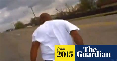 video shows tulsa police killing man as officer uses gun not taser by mistake us policing
