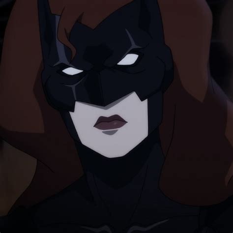 Imagen Batwoman Katherine Kane Batman Bad Blood 099 Doblaje