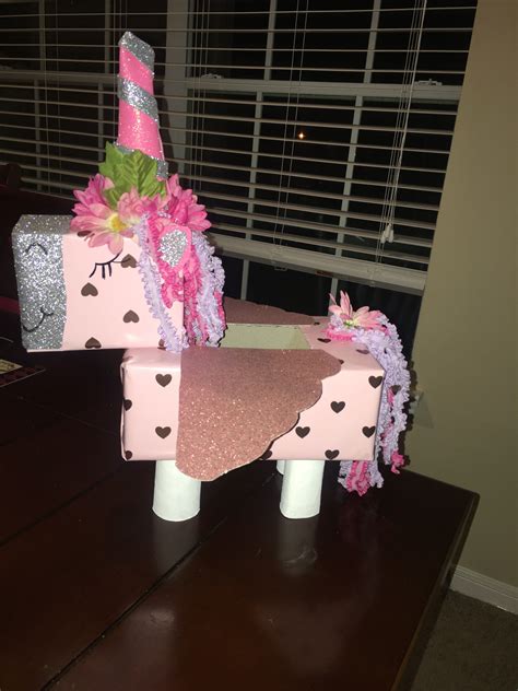 Unicorn Valentine's Day box! (With images) | Valentine card box, Valentine box, Unicorn valentine