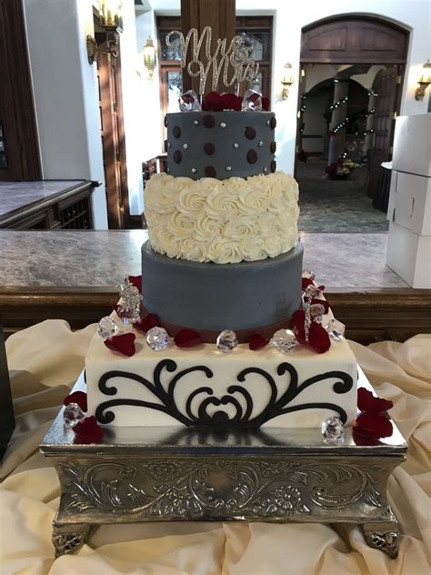 The Cake Shop | San Antonio Weddings