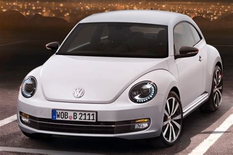 Used 2013 Volkswagen Beetle Turbo Fender Edition Hatchback Review