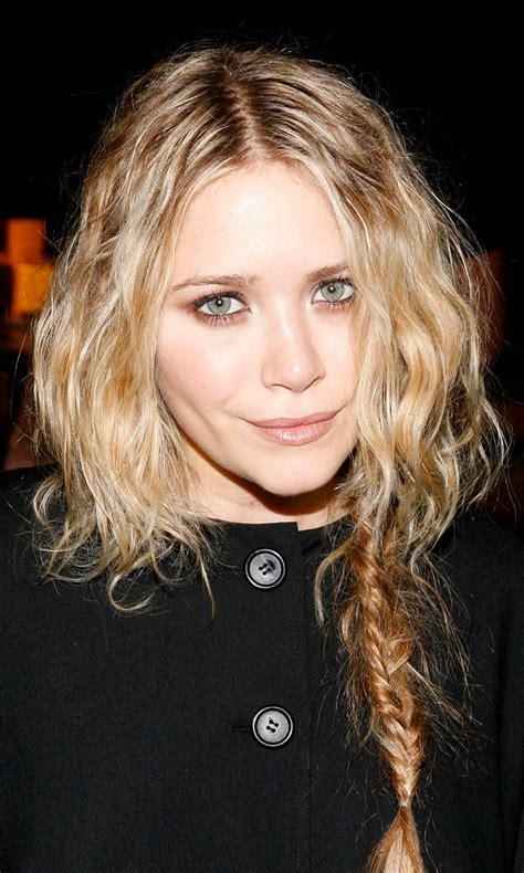 Olsens Anonymous 5 Ways To Wear A Side Braid Like Mary Kate Olsen