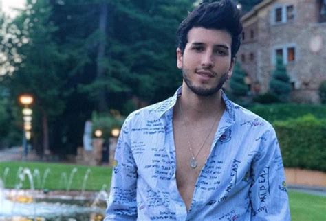 Sebastián yatra (medellín, 1994) is a bilingual singer and songwriter from colombia who has earned huge success internationally and multiplatinum record sales throughout latin america. Sebastián Yatra hará parte de una película animada | RCN Radio