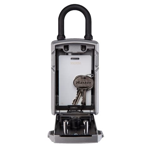 Surf lock is ideal for surfers and swimmers, people out walking and jogging, boating and fishing. Master Lock Portable Bluetooth Key Safe | Bunnings Warehouse